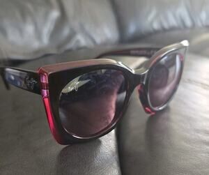 Maui Jim's Pakalana black Cherry Sunglasses Polarized Lens